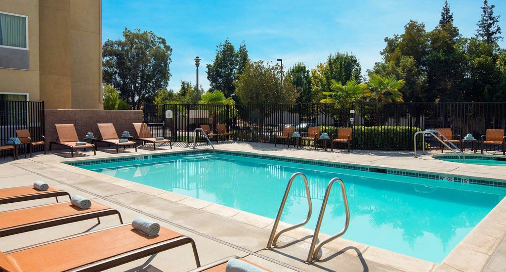 Courtyard By Marriott Sacramento Cal Expo Otel Dış mekan fotoğraf